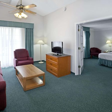 La Quinta Inn By Wyndham Omaha West Zewnętrze zdjęcie