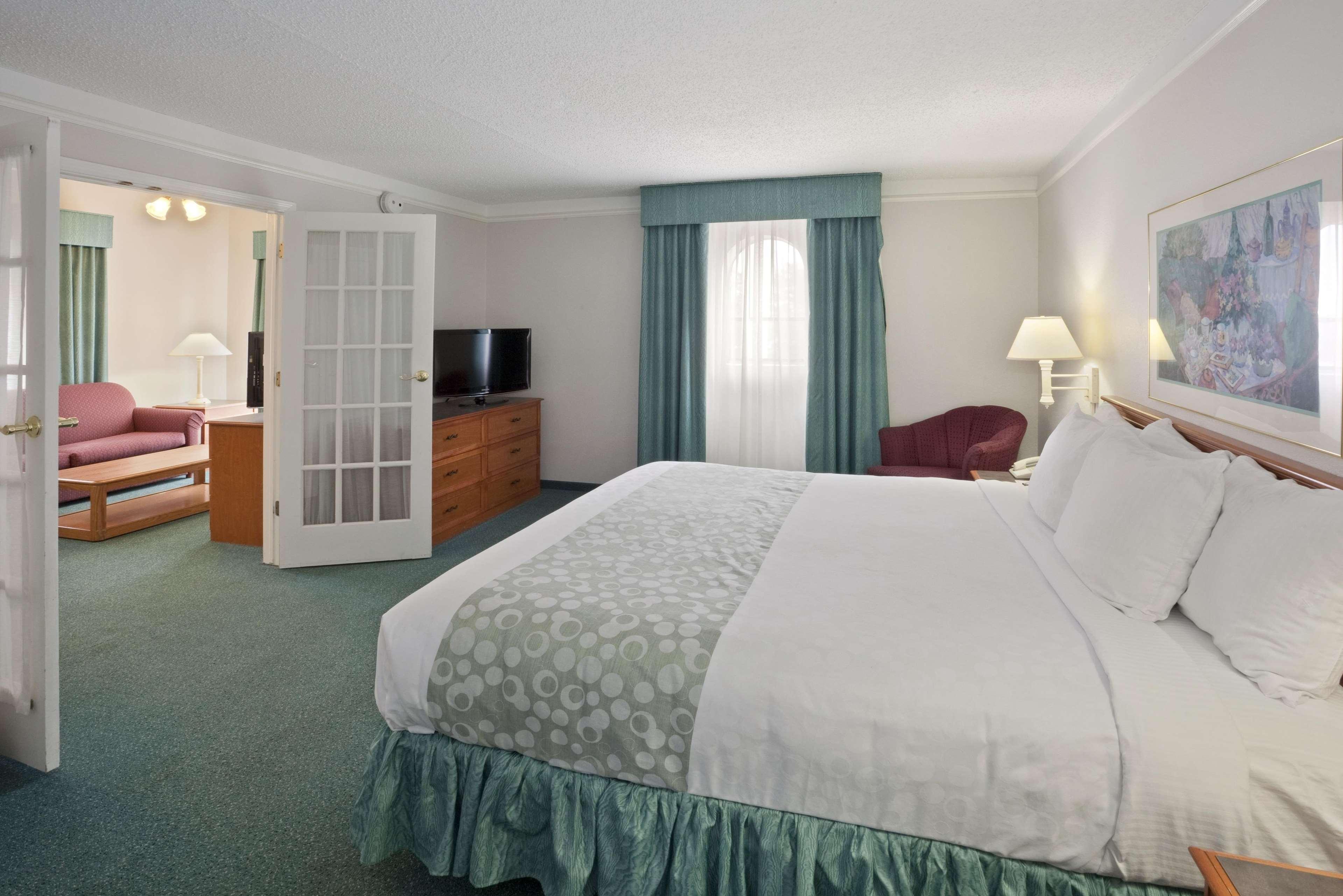 La Quinta Inn By Wyndham Omaha West Zewnętrze zdjęcie