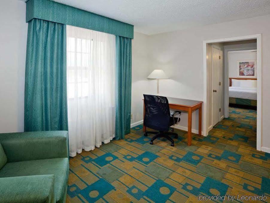 La Quinta Inn By Wyndham Omaha West Zewnętrze zdjęcie